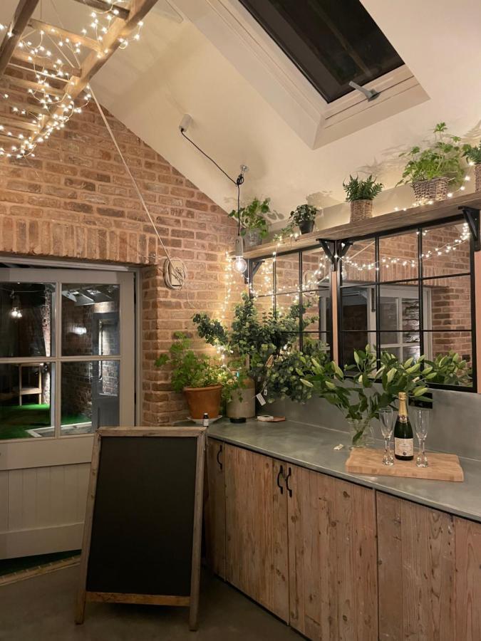 The Walled Garden At Cheshire Boutique Bathhouse Nantwich Exterior photo