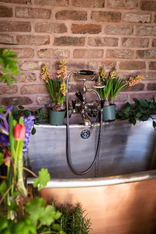 The Walled Garden At Cheshire Boutique Bathhouse Nantwich Exterior photo