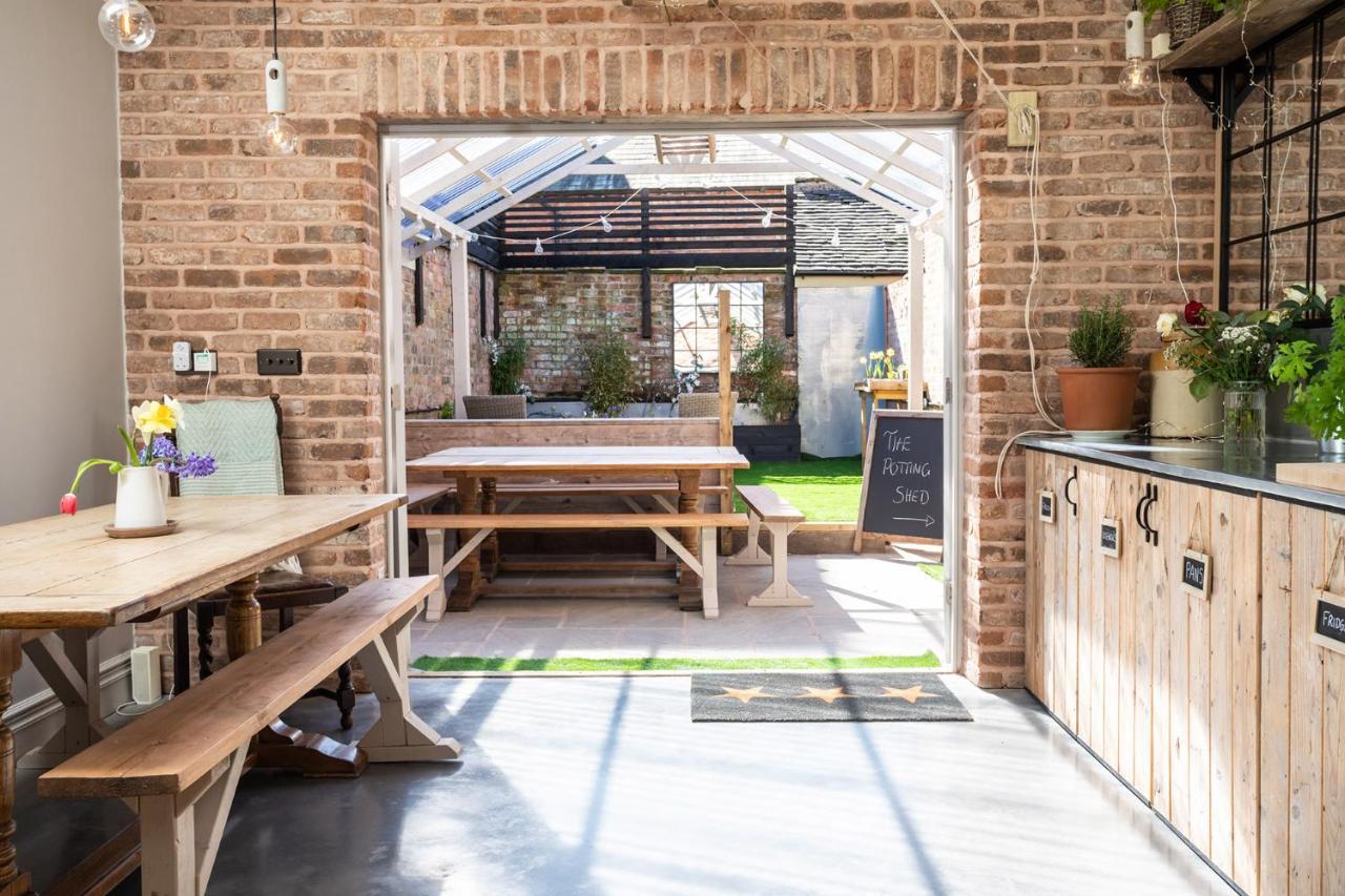 The Walled Garden At Cheshire Boutique Bathhouse Nantwich Exterior photo